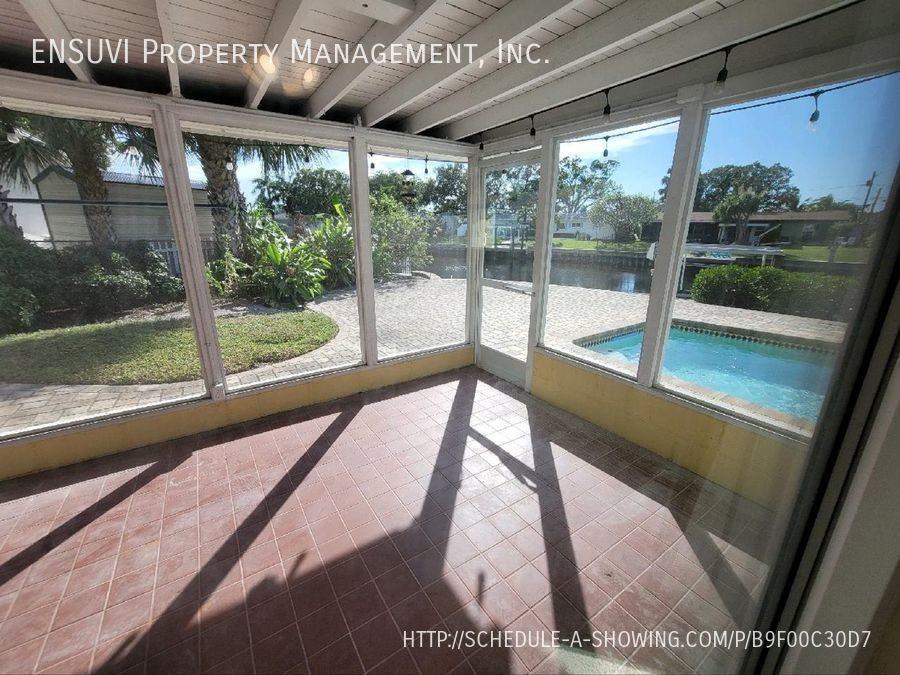 4530 14th Way Ne - Photo 5 of 22