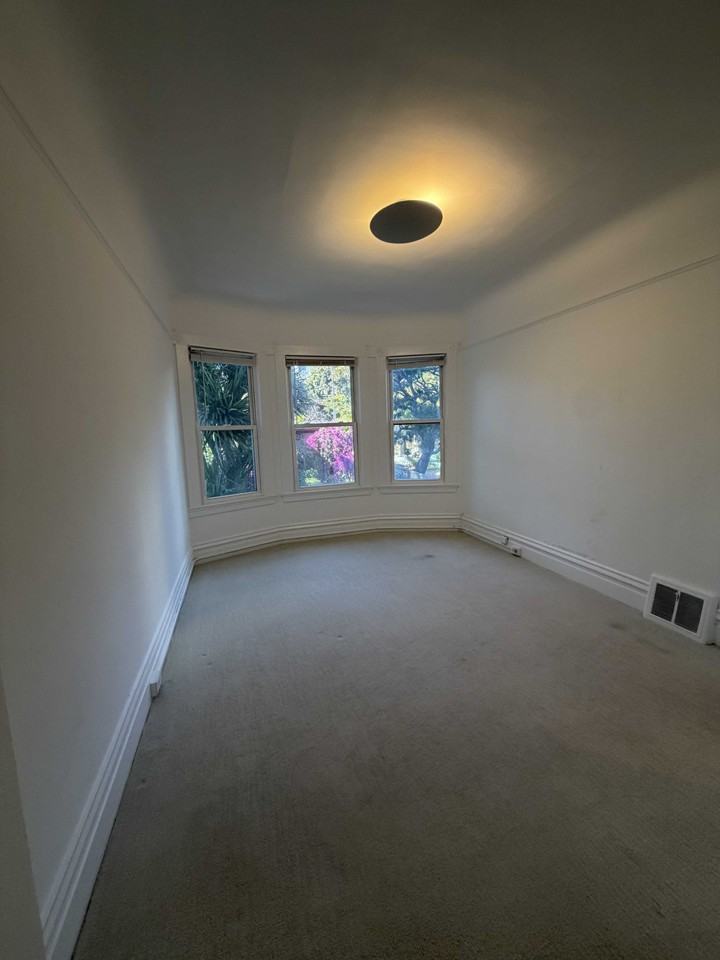 1364 Broadway - Photo 6 of 11