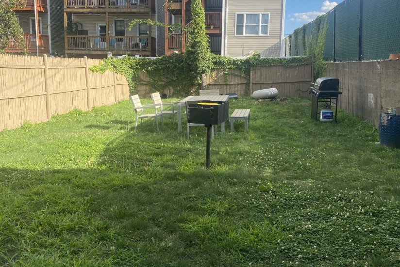 1 Bed / 1 Bath Apartment in East Boston - Photo 7 of 13