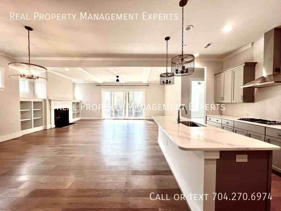 8878 Cotton Grove Ct - Photo 4 of 17