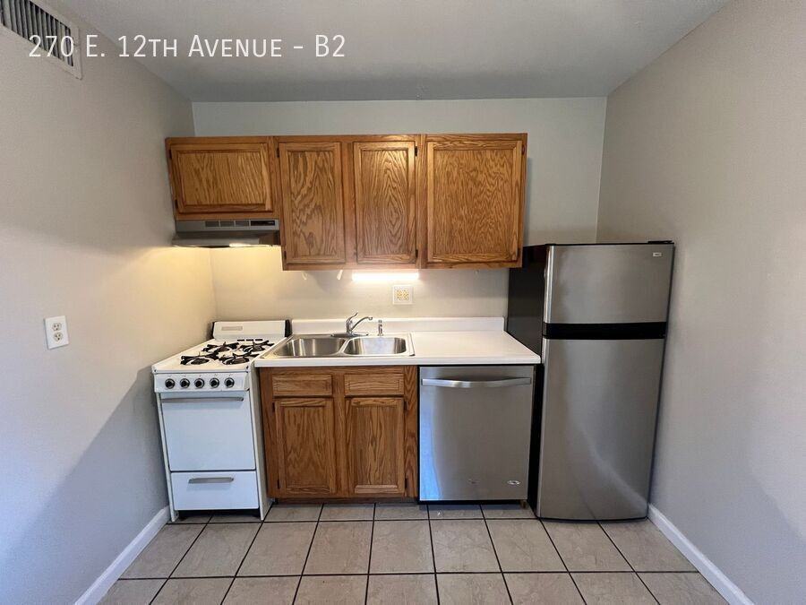 270 E 12th Ave #B2 - Photo 6 of 22