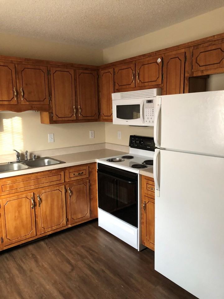 104A Tennessee Ave - Photo 3 of 6