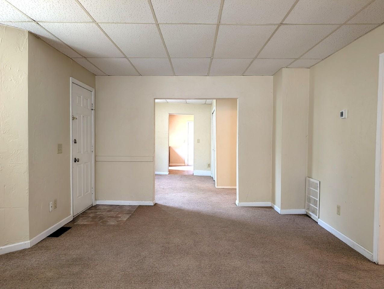 1212 S Chestnut Ave - Photo 5 of 25