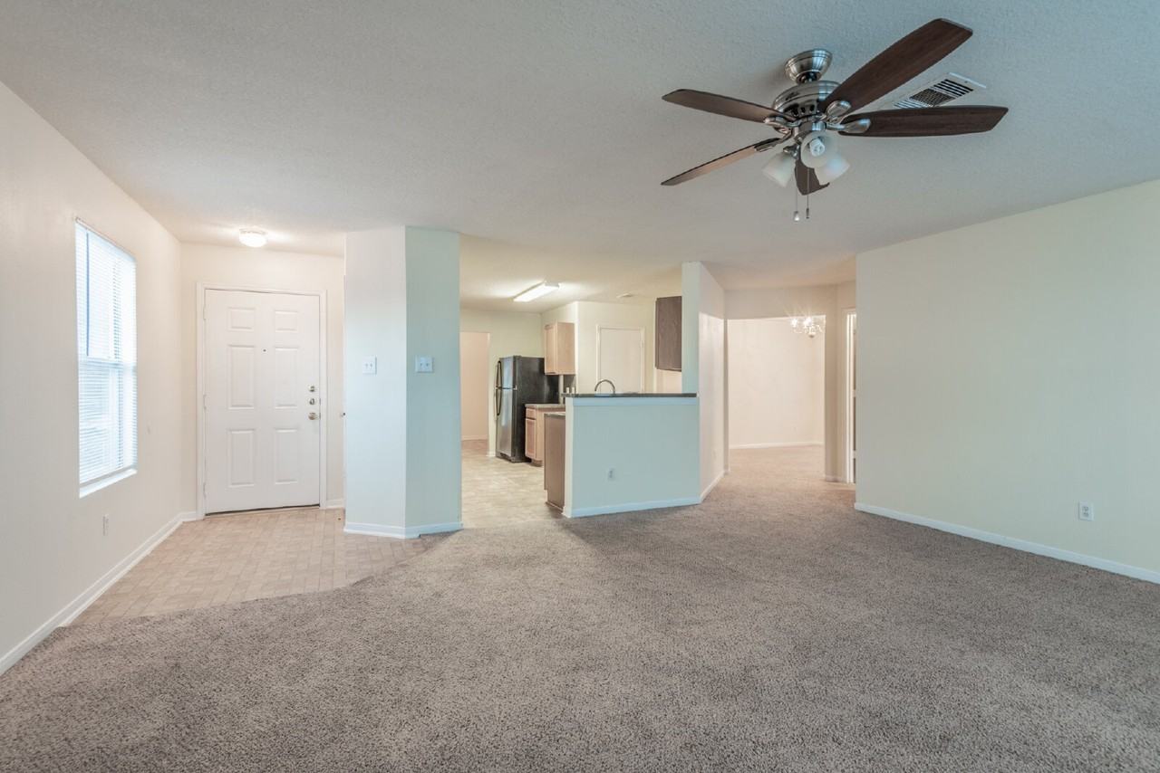 5007 Oak Stand Ct - Photo 4 of 29