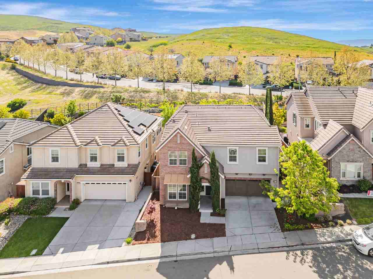 6811 Syrah Dr - Photo 3 of 42