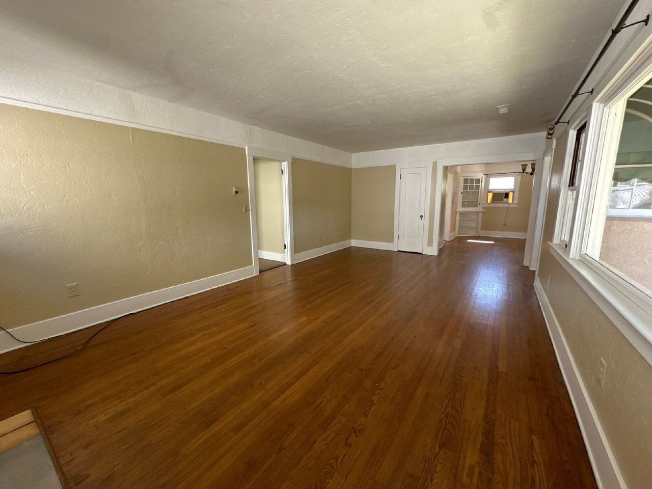 2140 Loomis St - Photo 7 of 22
