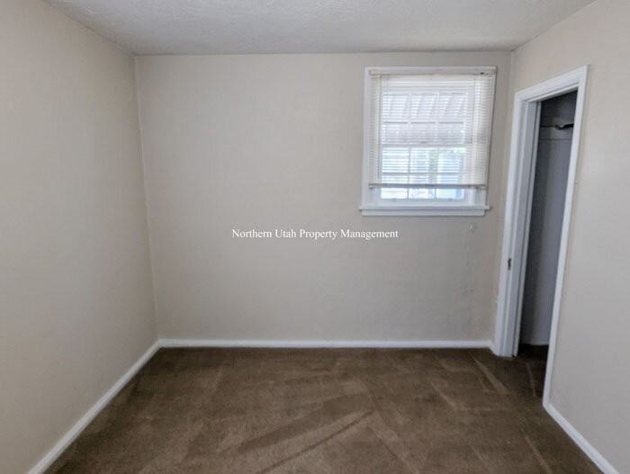 2761 Van Buren Ave #DOWN - Photo 7 of 13