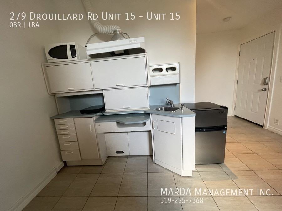 279 Drouillard Rd Unit 15 #15 - Photo 5 of 13