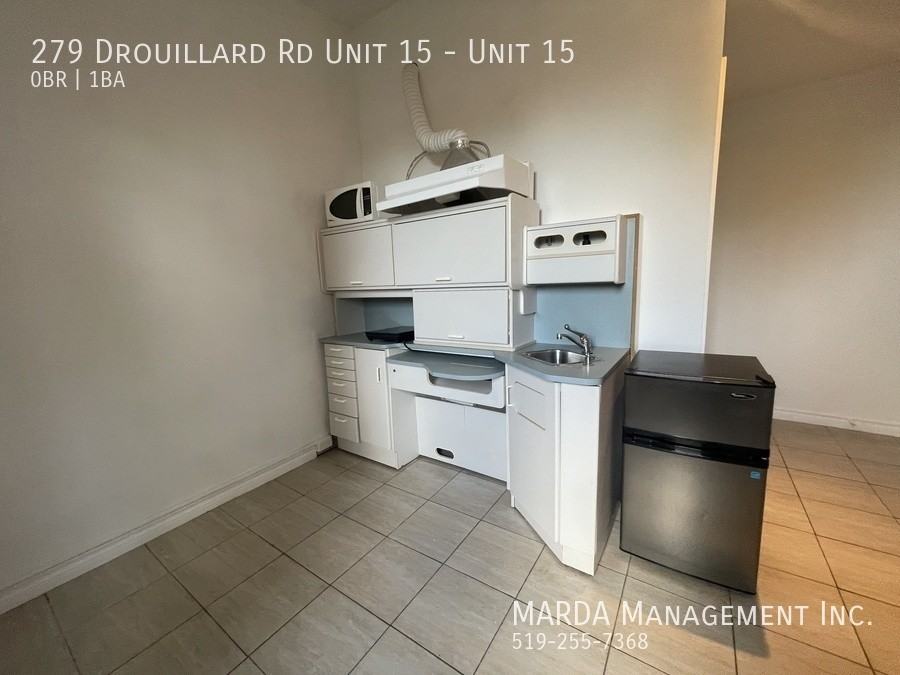 279 Drouillard Rd Unit 15 #15 - Photo 7 of 13