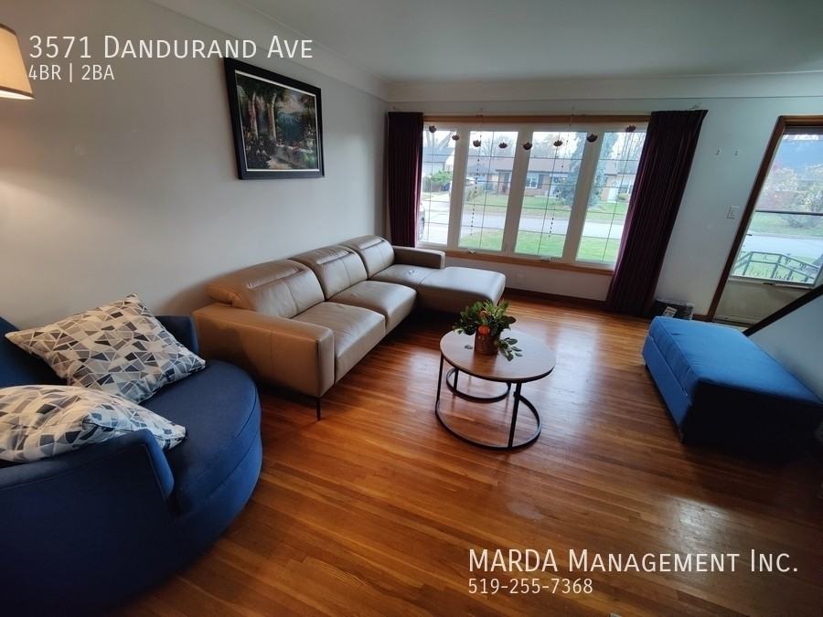 3571 Dandurand Ave - Photo 3 of 18