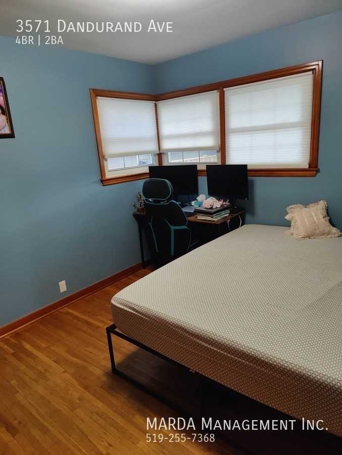 3571 Dandurand Ave - Photo 7 of 18
