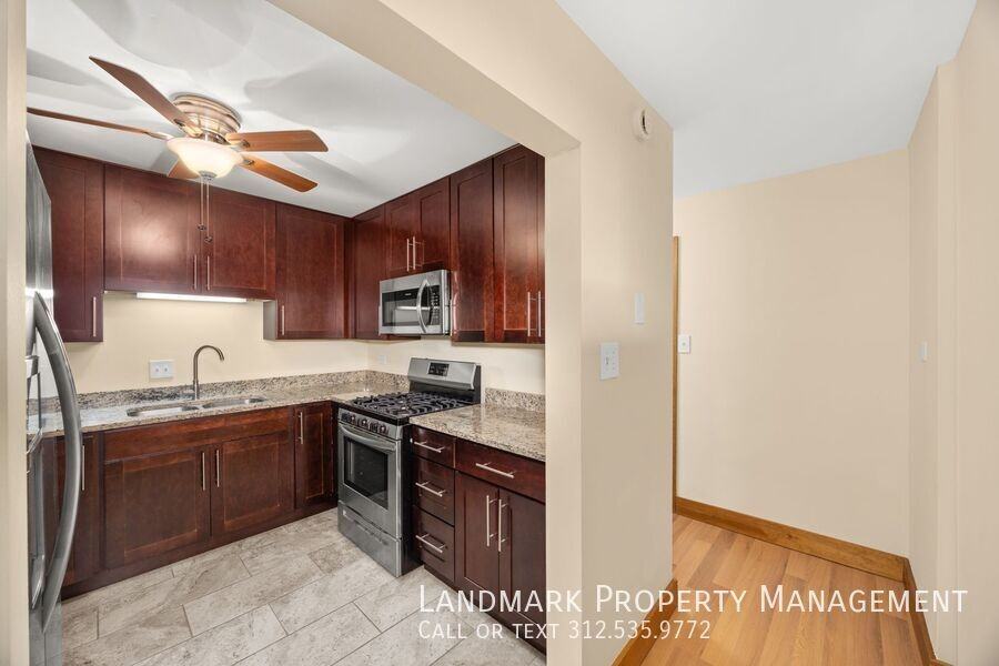 1209 N Harlem Ave #5 - Photo 3 of 17