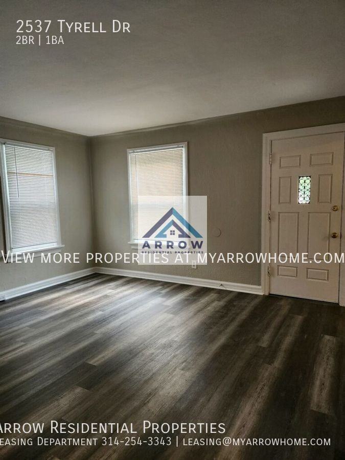 2537 Tyrell Dr - Photo 4 of 20