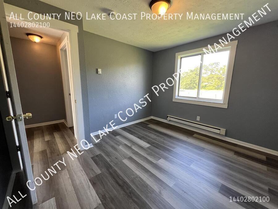 1372 Massachusetts Ave - Photo 6 of 6