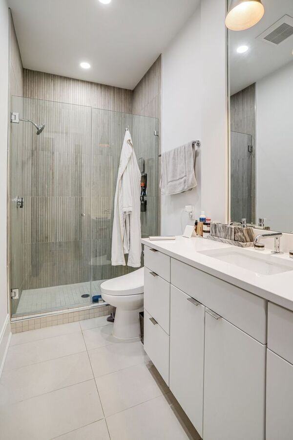1719 T St Nw #3 - Photo 7 of 24