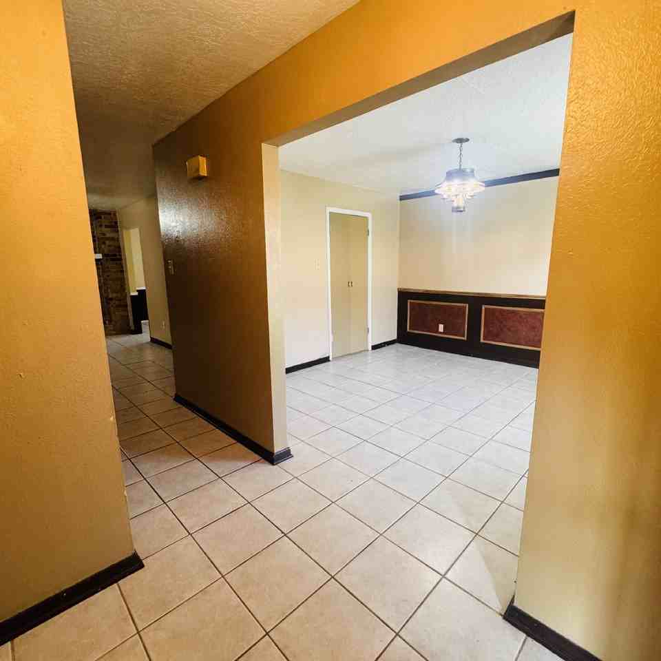 331 Pinchback Rd - Photo 3 of 23
