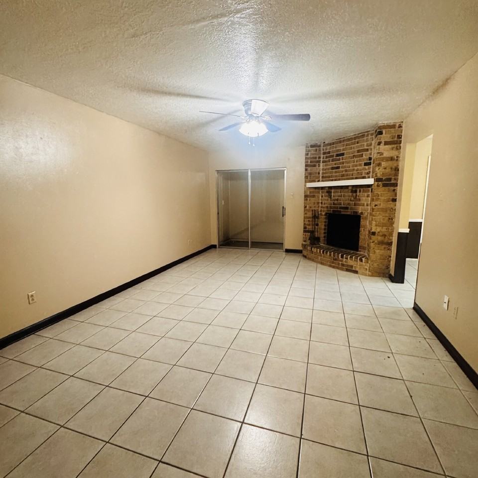 331 Pinchback Rd - Photo 5 of 23