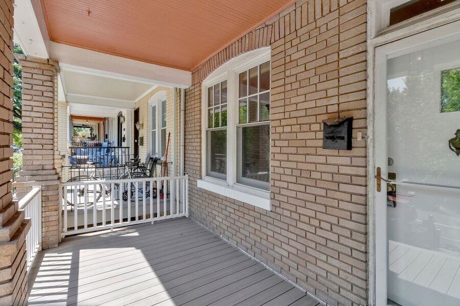 3918 13th St Nw - Photo 2 of 50