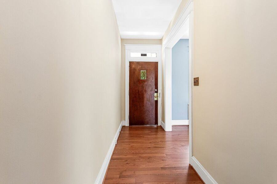3918 13th St Nw - Photo 5 of 50