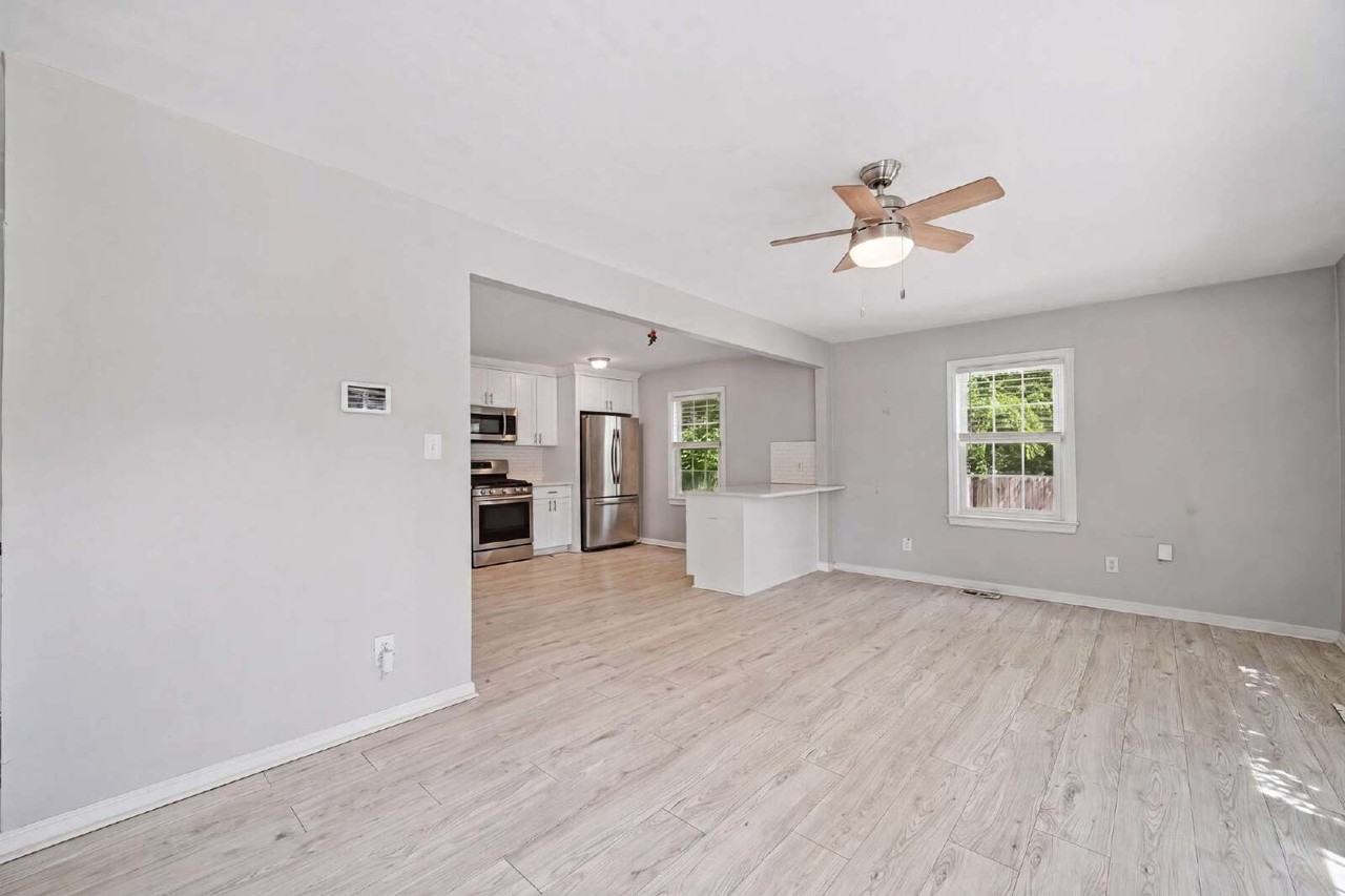 9 Laurel Dr - Photo 5 of 22