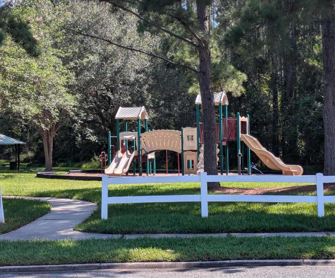 3523 Waterford Oaks Dr - Photo 2 of 31