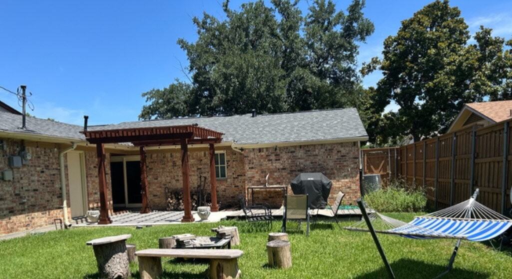 737 Snowden Dr - Photo 2 of 14