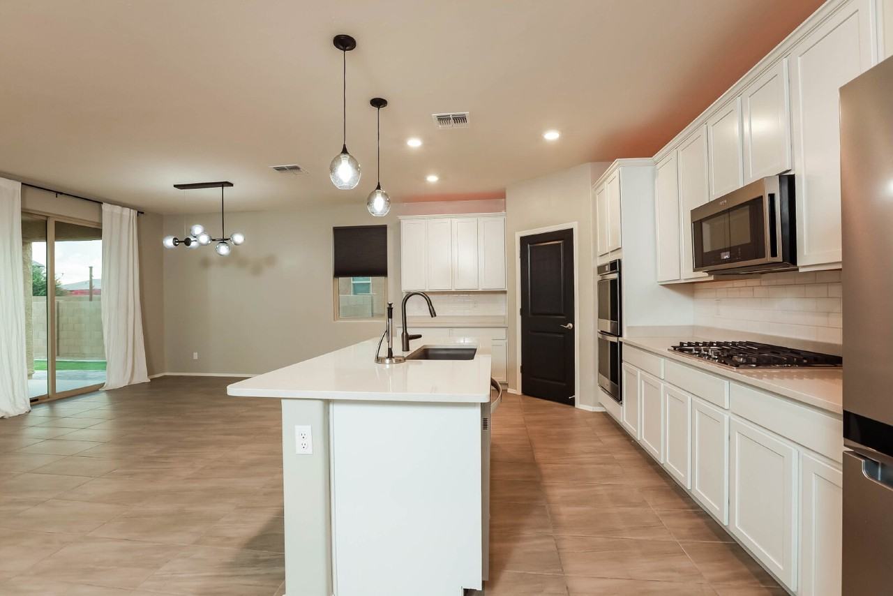 12259 N Sutter Dr - Photo 6 of 15