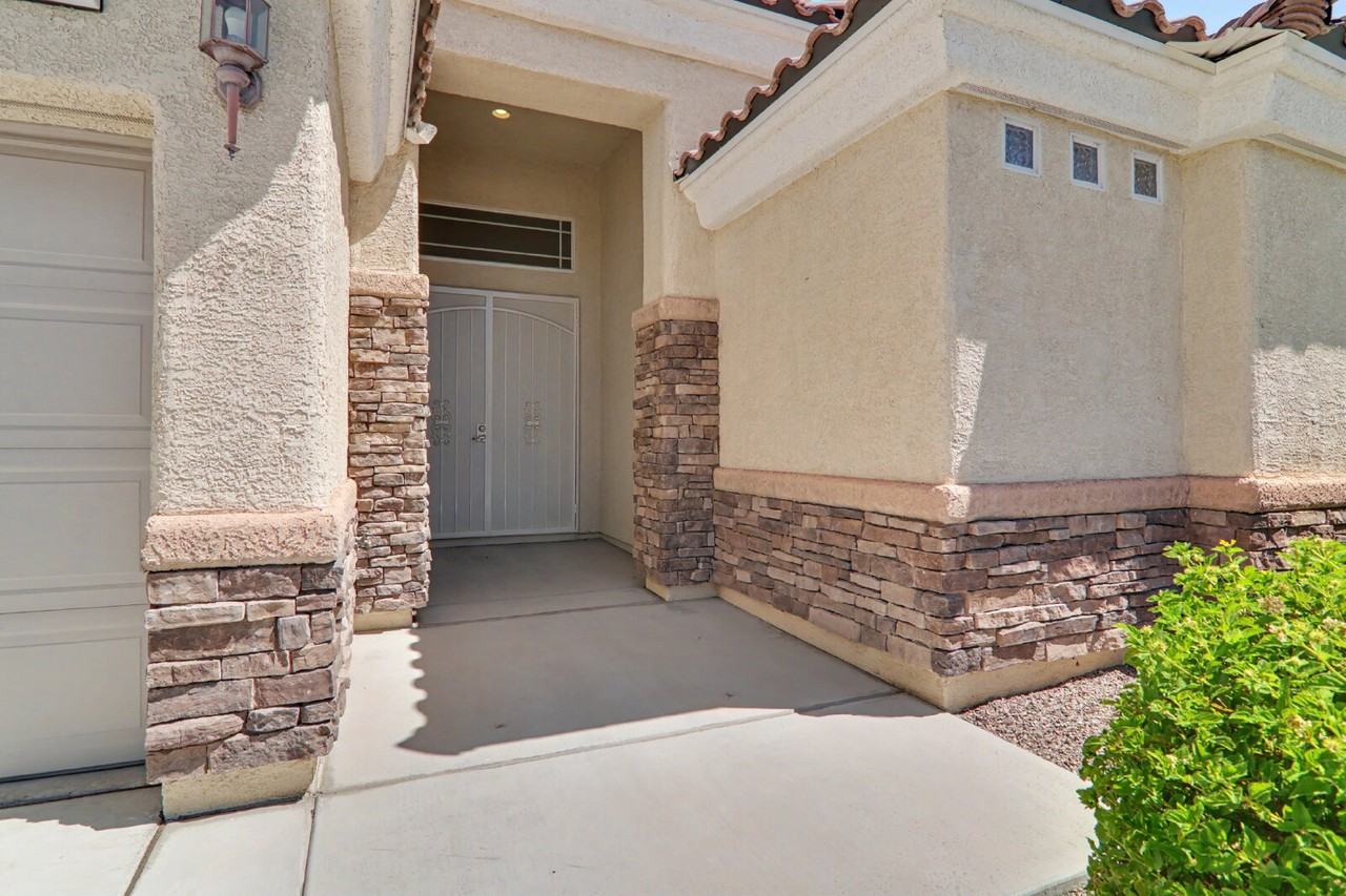 4516 Sea Dream Ave - Photo 3 of 47