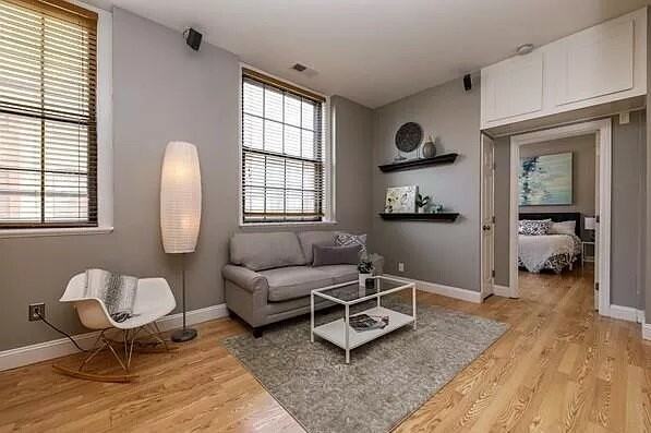 21 Linden St #216 - Photo 4 of 17