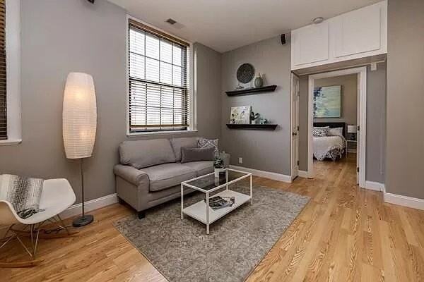 21 Linden St #216 - Photo 5 of 17
