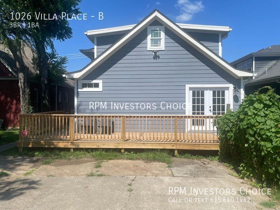 1026 Villa Pl #B - Photo 2 of 19