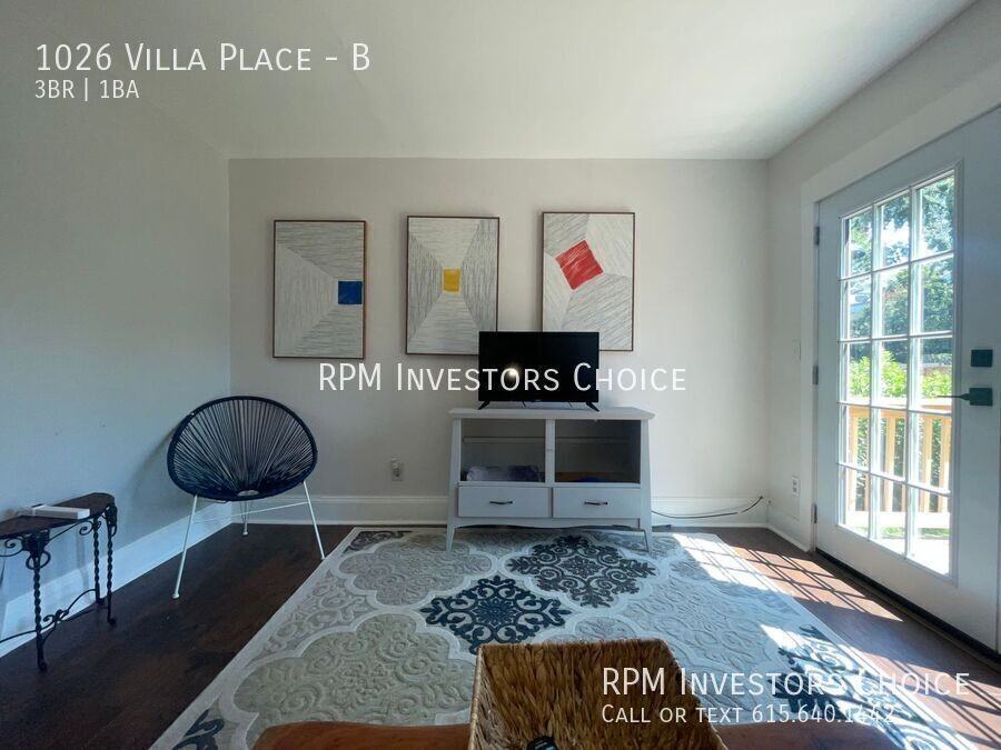 1026 Villa Pl #B - Photo 6 of 19