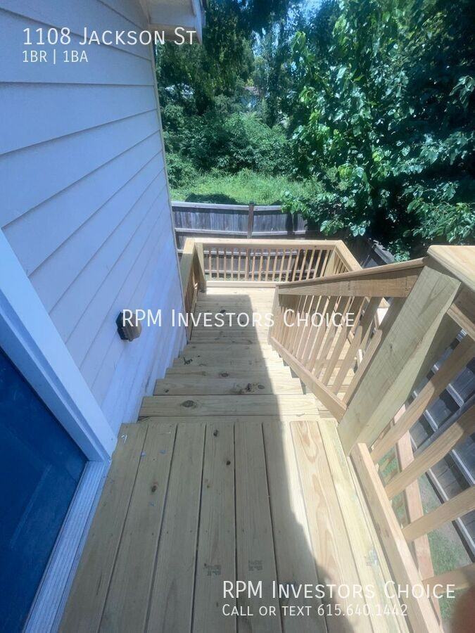 1108 Jackson St - Photo 3 of 18