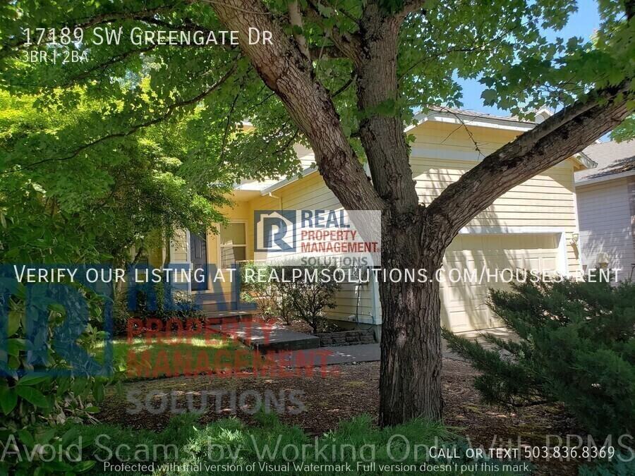 17189 Sw Greengate Dr - Photo 2 of 32