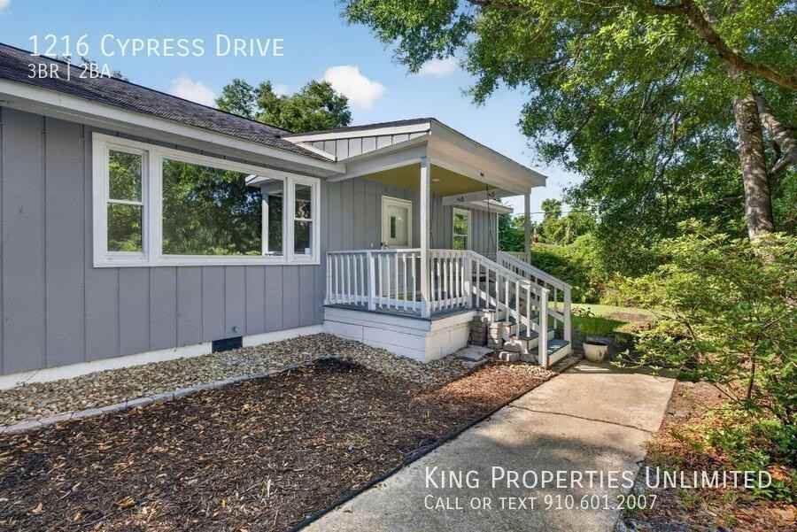1216 Cypress Dr - Photo 5 of 34