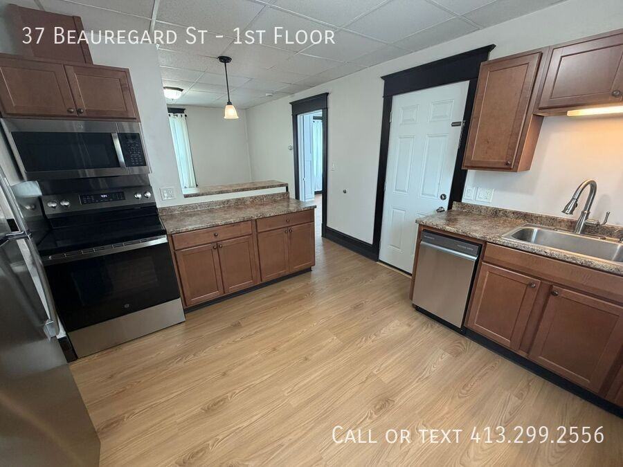 37 Beauregard St #1stFL - Photo 2 of 27