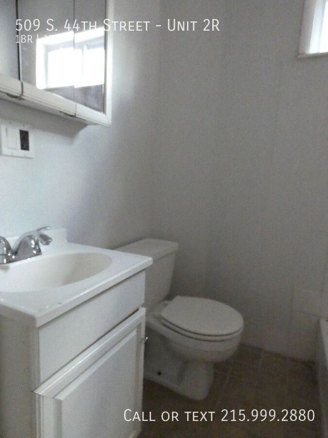 509 S 44th St #2R - Photo 6 of 6