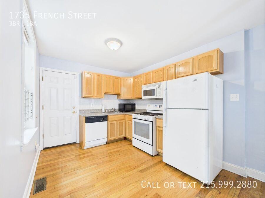 1735 French St - Photo 4 of 13