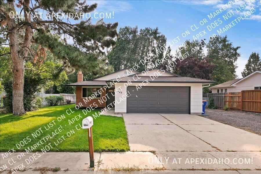 249 S Harlan Pl - Photo 2 of 34