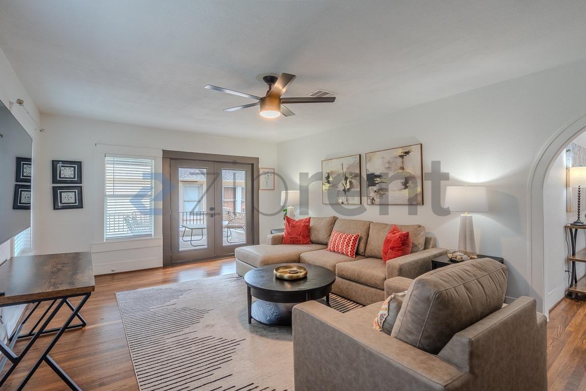 2714 Palm St #2 - Photo 7 of 27