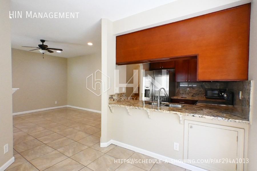 527 Arbor Way - Photo 6 of 15