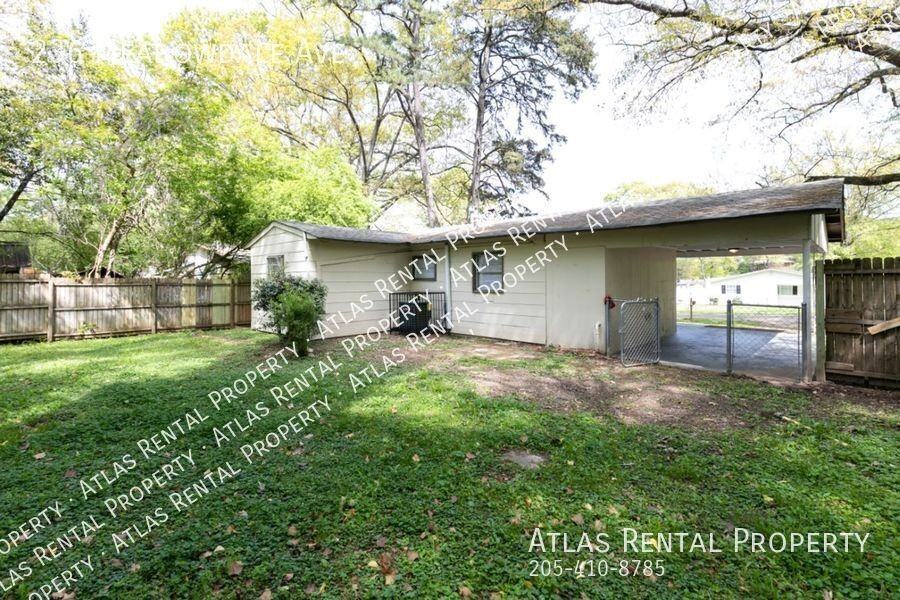 236 Meadowdale Ave - Photo 5 of 24