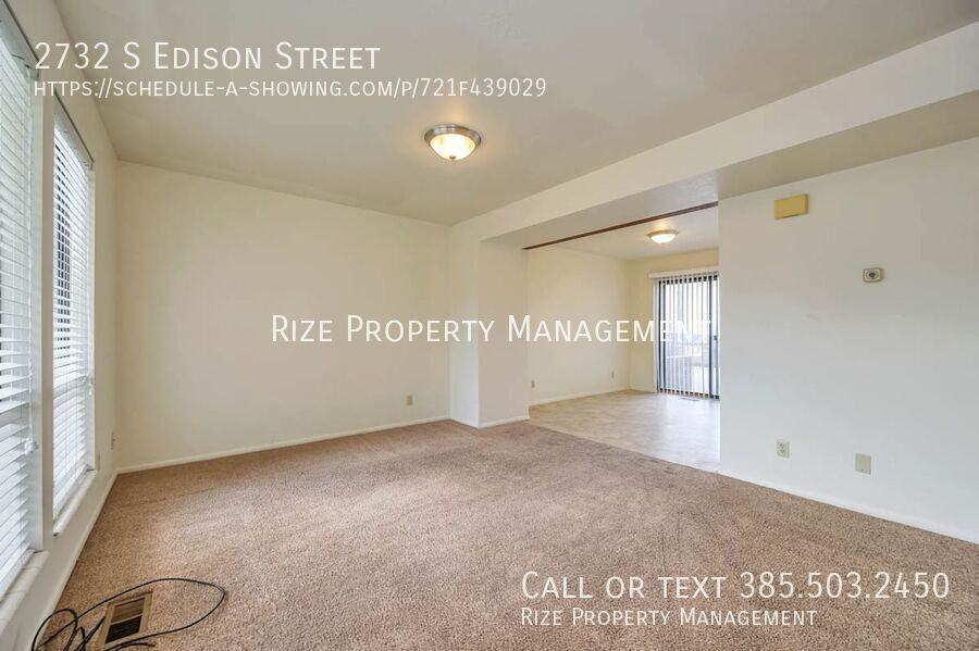 2732 S Edison St - Photo 4 of 17