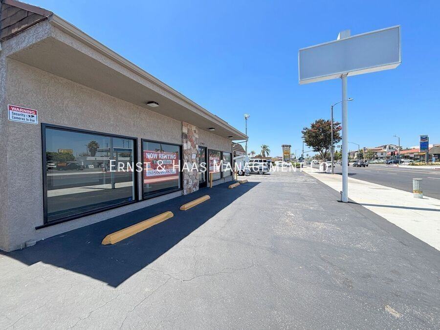 9422 Alondra Blvd
