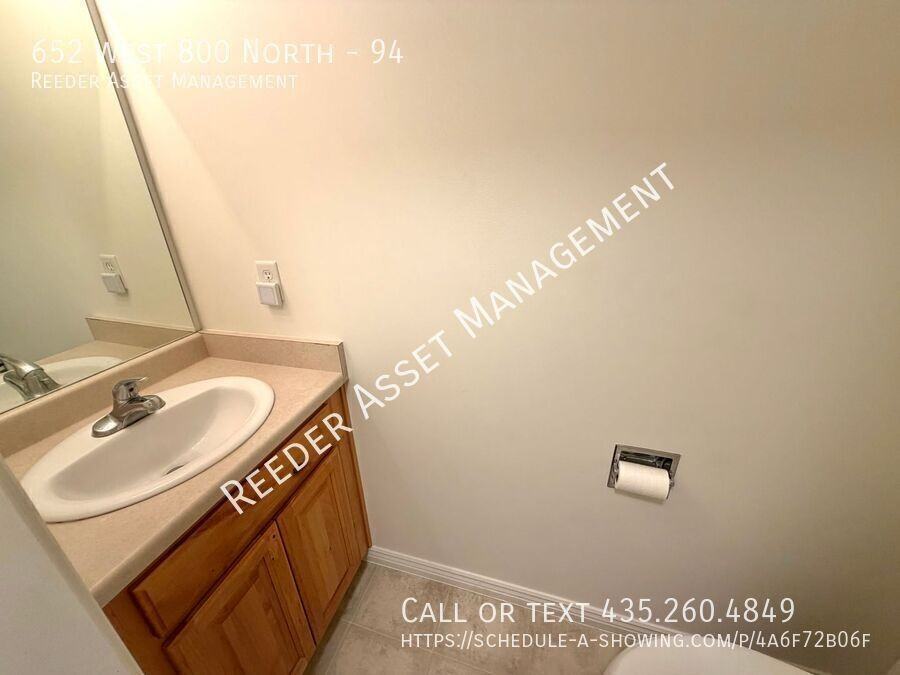652 W 800 N #94 - Photo 5 of 17