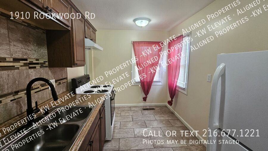 1910 Rookwood Rd - Photo 4 of 21