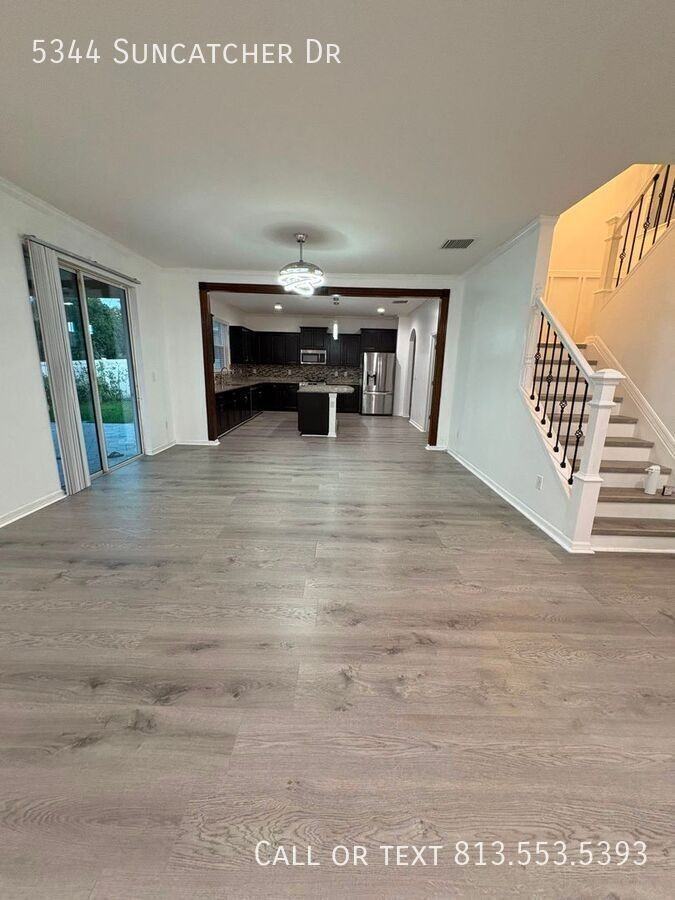 5344 Suncatcher Dr - Photo 6 of 50