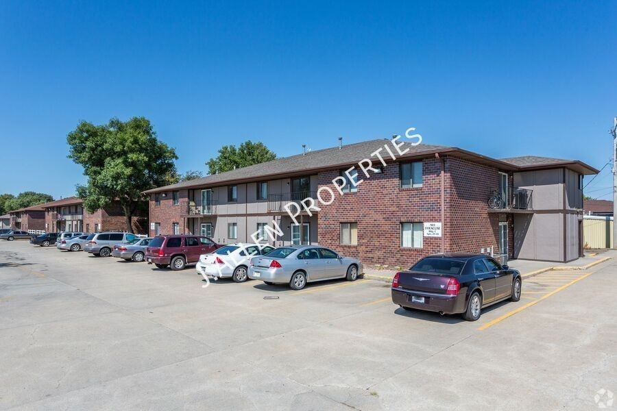901 Syracuse Ave Bldg D #46 - Photo 7 of 8