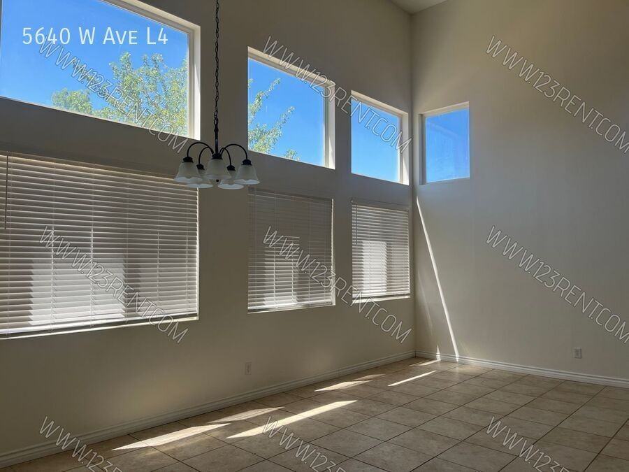 5640 W Avenue L4 - Photo 6 of 41