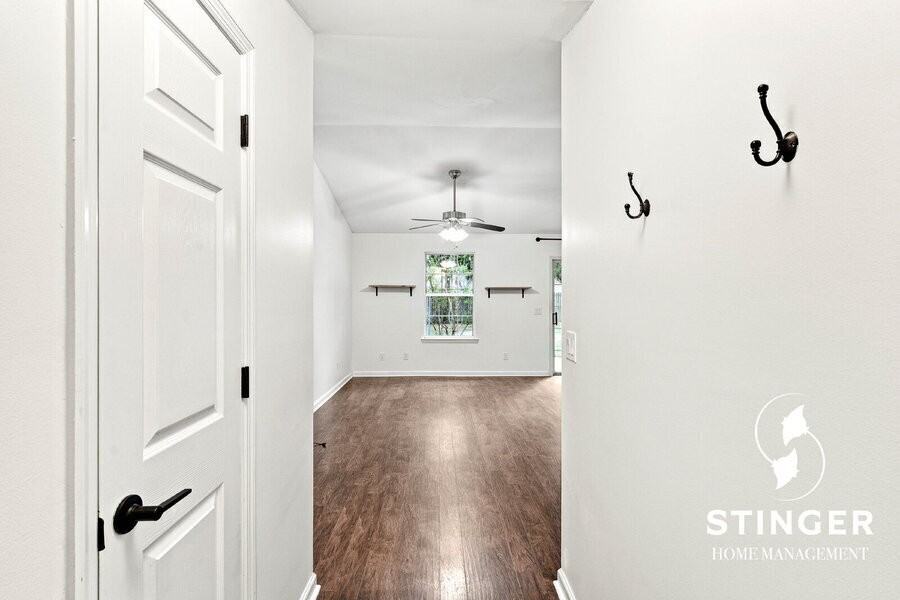 54 Ardmore Ave - Photo 5 of 35